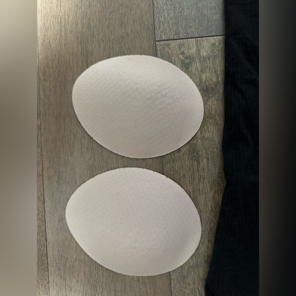 ⭐️Like New⭐️ Lululemon: Women’s Tank Top- Size 4 - Picture 5 of 9